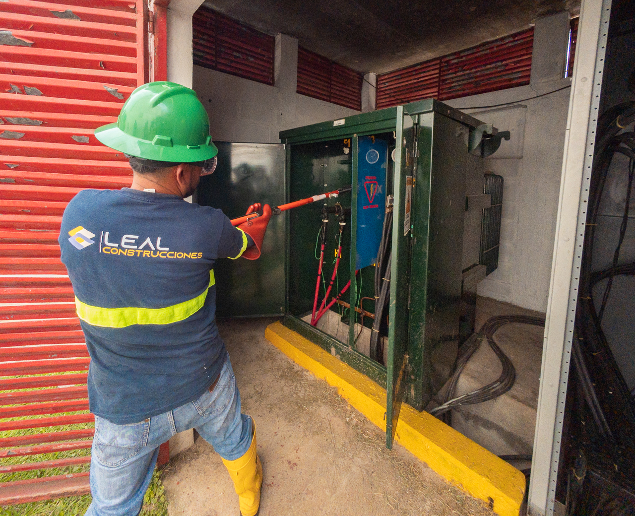 Obra Eléctrica Leal Construcciones